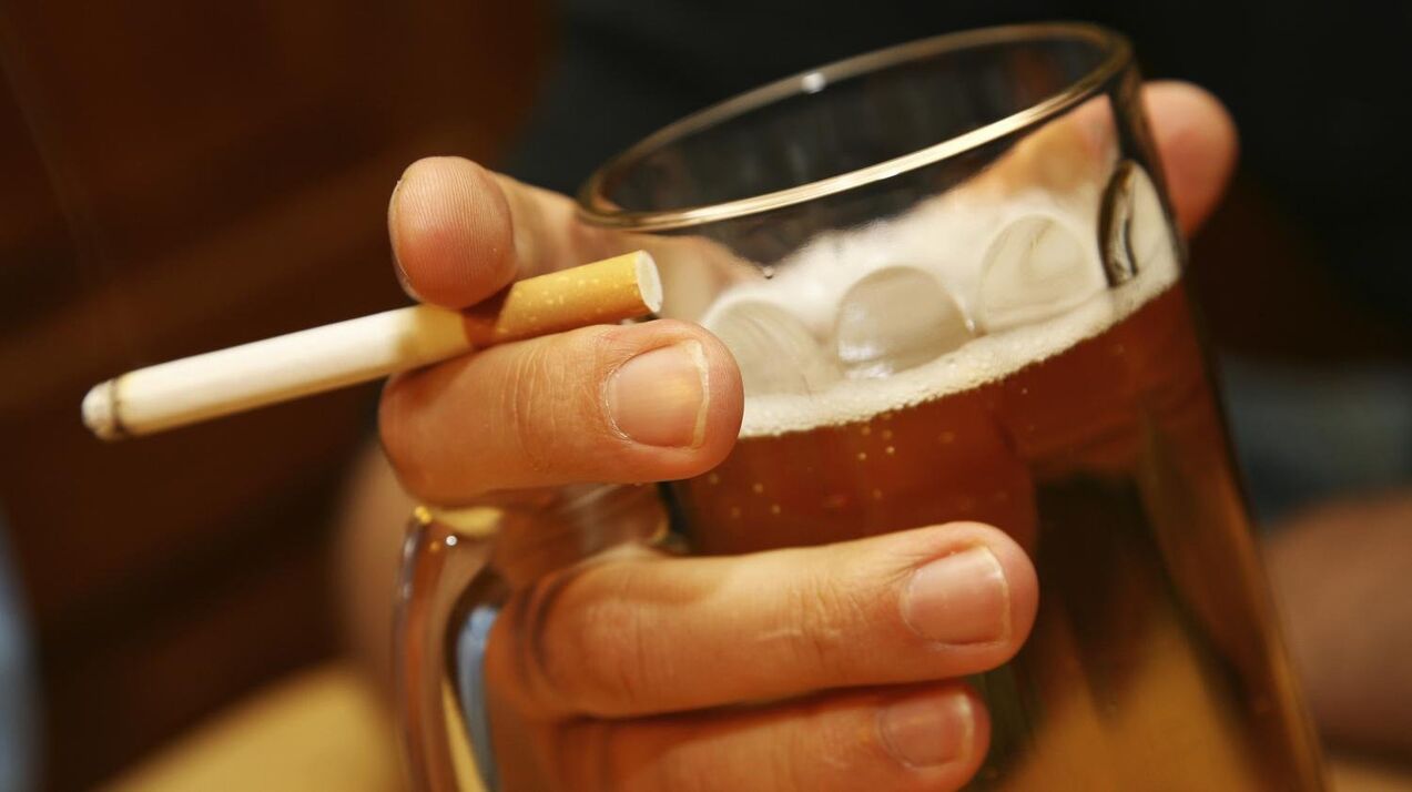 Bad habits - a factor in the appearance of chronic prostatitis